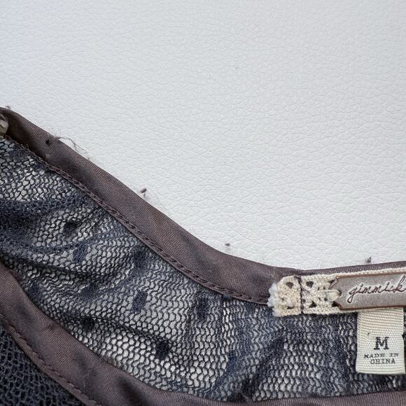 Gimmicks Sheer Lace Mesh‎ Top Size M Gray Flutter Sleeves Feminine Whimsigoth - Picture 7 of 9